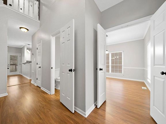 2nd image of 3650 Steve Dr NW