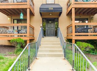 1114 W 46th St APT 2, Kansas City, MO 64112