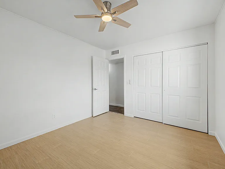 17035 E Cascade Dr — Photo 16