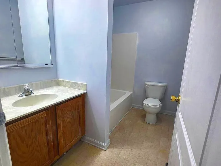 302 Hidden Dr — Photo 20