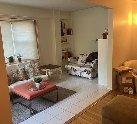 2nd image of 3123 James Ave S #1