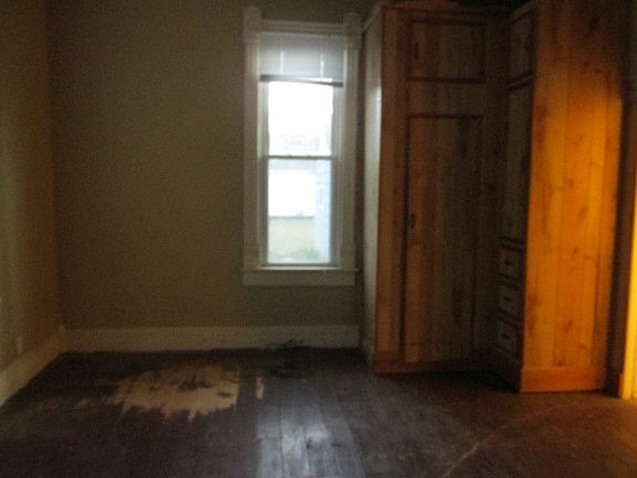 4th image of 1121 Pearl St