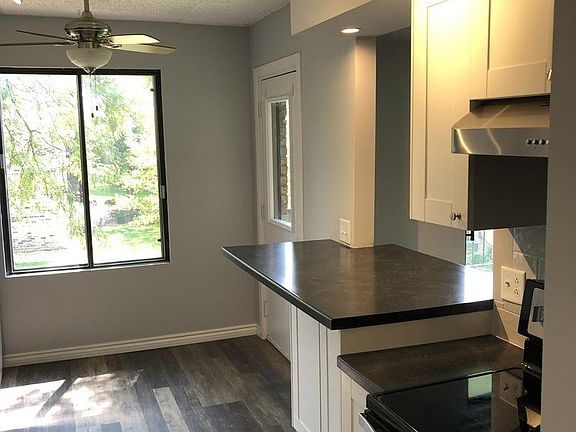 5th image of 7525 175th St APT 821