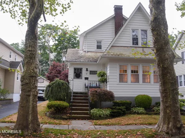 8 Norwood Court, West Long Branch, NJ 07764