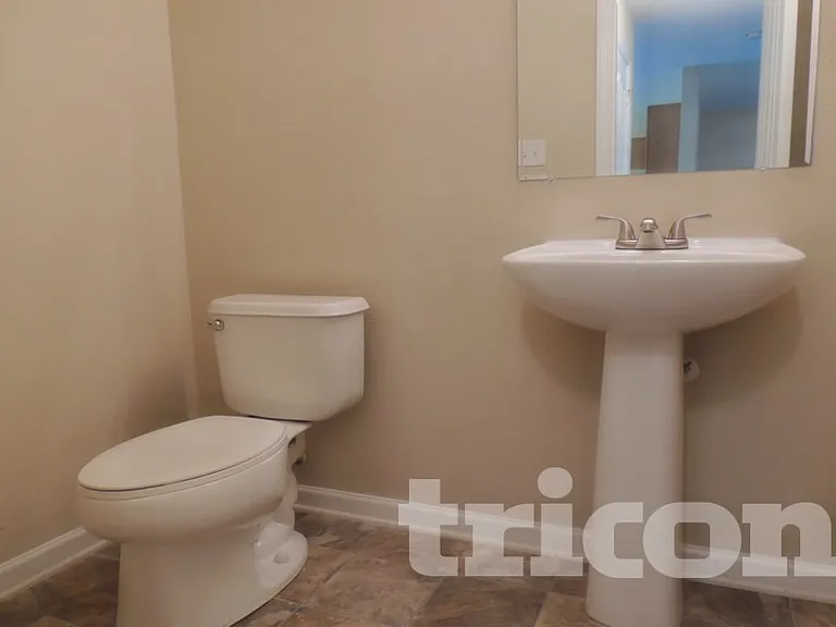 5110 Grays Ridge Dr — Photo 9