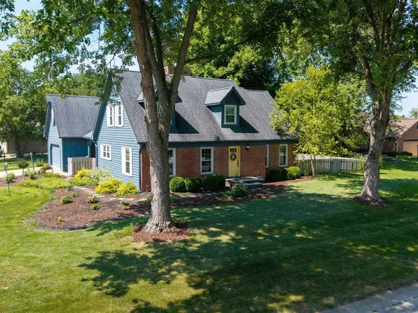 8021 Bay Cv, Indianapolis, IN 46256