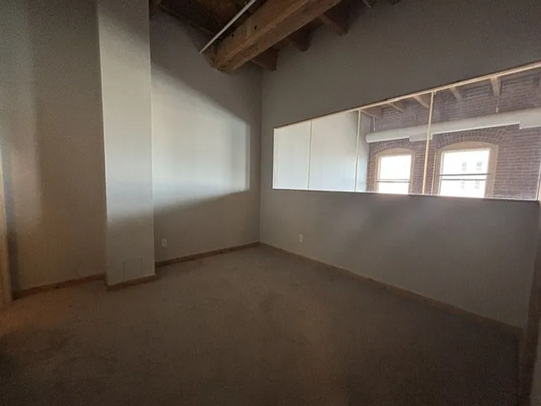 Bridgeview Apartments — Photo 65