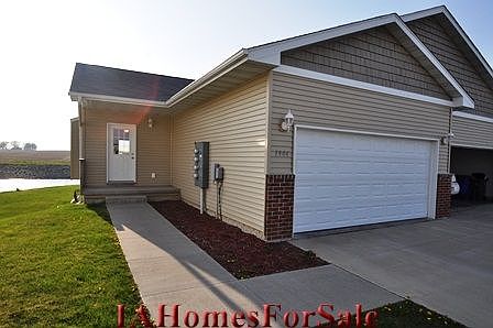 3904 Lakeview Dr. SW