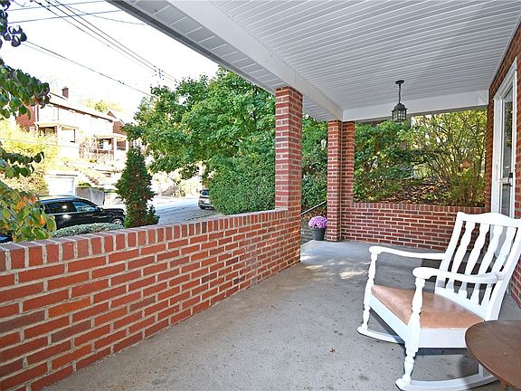 3rd image of 6412 Nicholson St