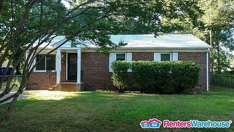 1st image of 702 Savannah Ave