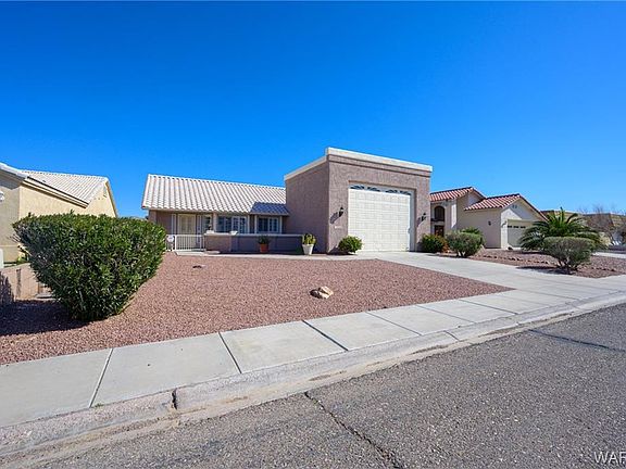 4th image of 2948 Country Club Dr