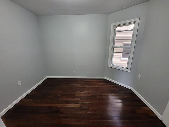 2nd image of 252 S 11th St #1