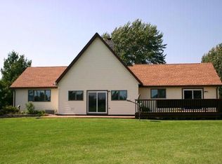 7763 N Eggert Rd, Rock City, IL 61070