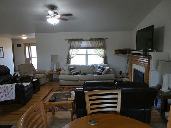 4th image of 315 High Meadows Dr