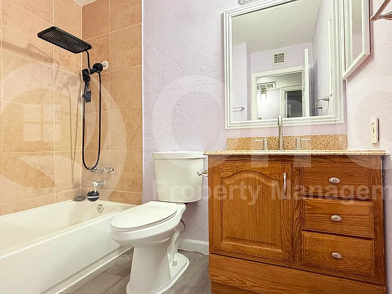 1442 N 53rd Dr — Photo 18