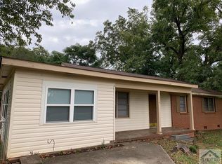 115 Greencrest Dr, Athens, GA 30605