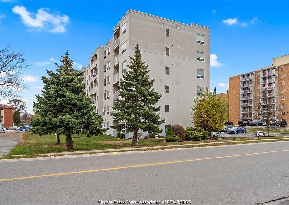 1st image of 100 Pickering Dr #403