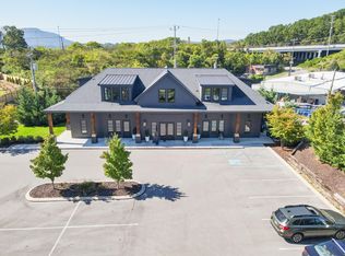 513 W Manning St, Chattanooga, TN 37405