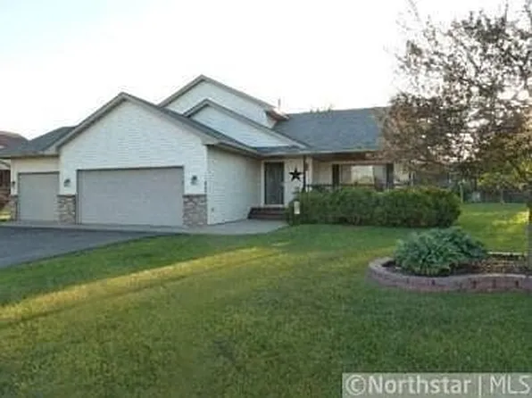 11460 Parkview Dr SE, Becker, MN 55308