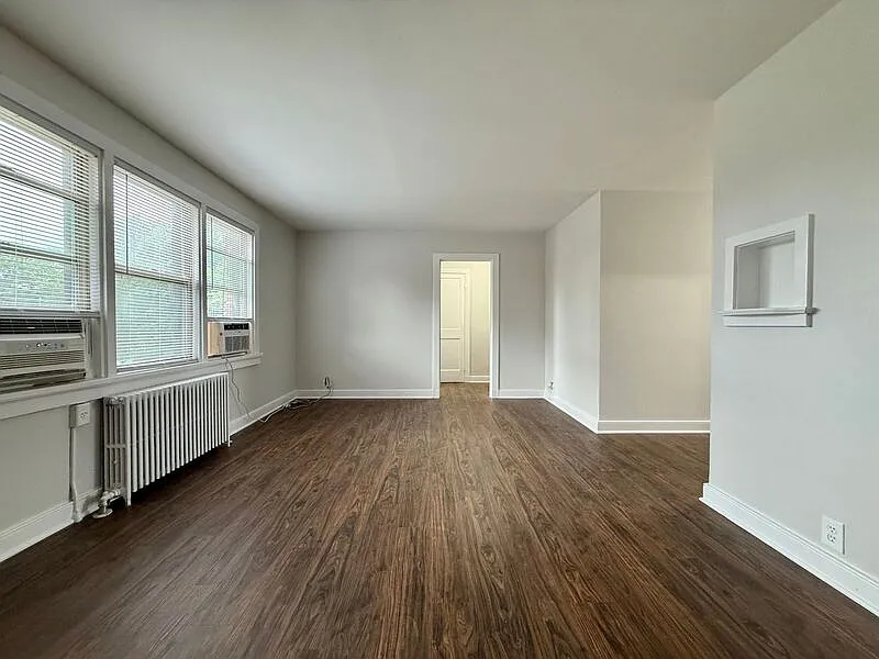 1 bed, 1.0 bath, 600 sqft, $1,400 — Photo 2