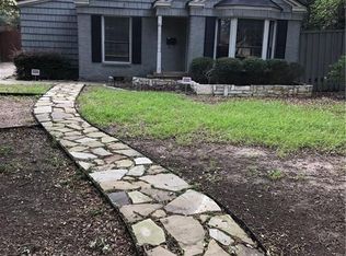 4320 N Cresthaven Rd, Dallas, TX 75209