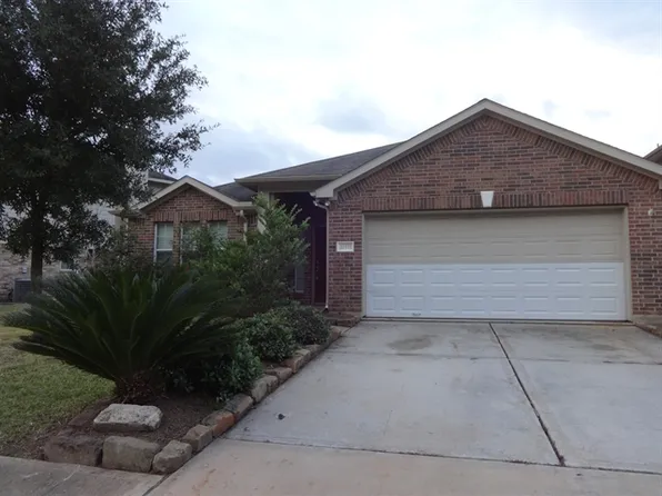 20335 Mammoth Falls Dr, Tomball, TX 77375