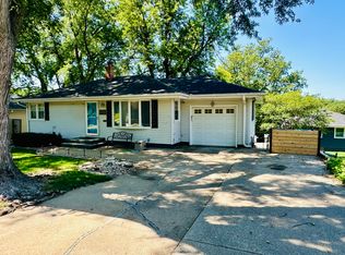 2308 S 46th Ave, Omaha, NE 68106