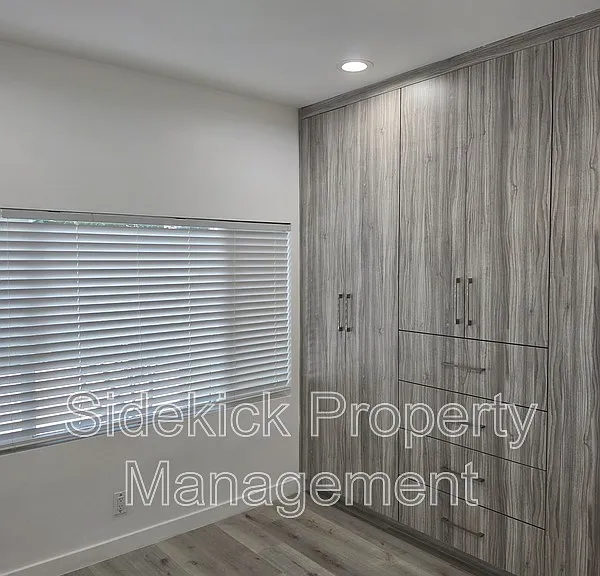 432 W Garfield Ave — Photo 15