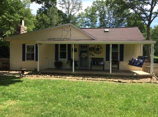 868 Warren Rd, Franklin, PA 16323