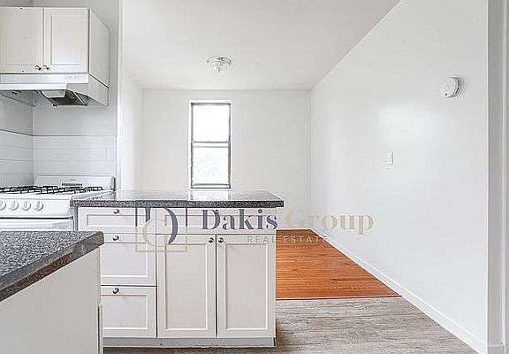 2nd image of 32-60 41st St #Gs7
