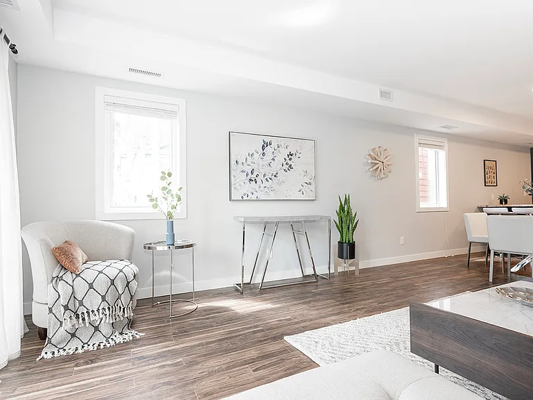515 McMillan Ave #2 — Photo 9