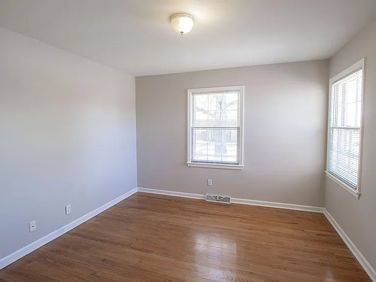 2207 Bushnell Dr — Photo 31