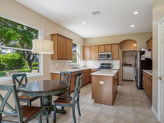 5th image of 9631 Casa Mar Cir