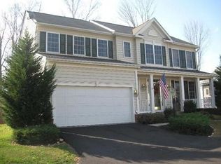 2086 Kings Ct, Locust Grove, VA 22508