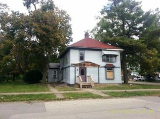 133 E 2nd St, Byron, IL 61010