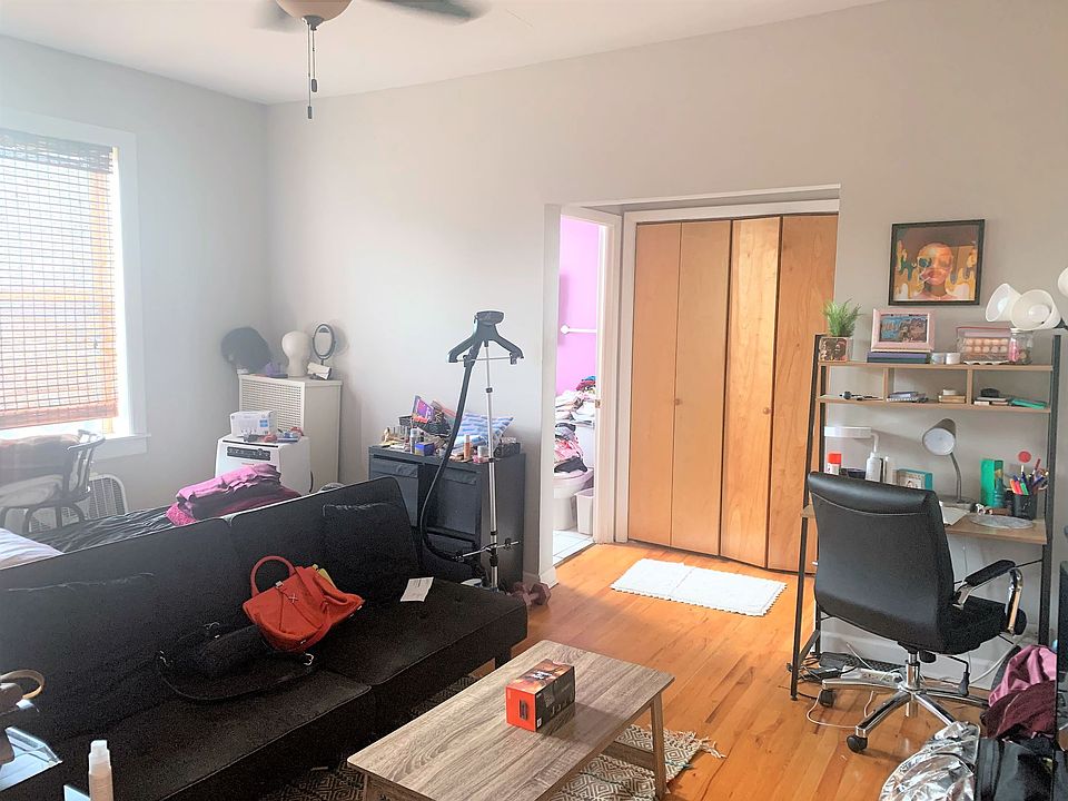 1st image of 4228 N Kenmore Ave APT 315