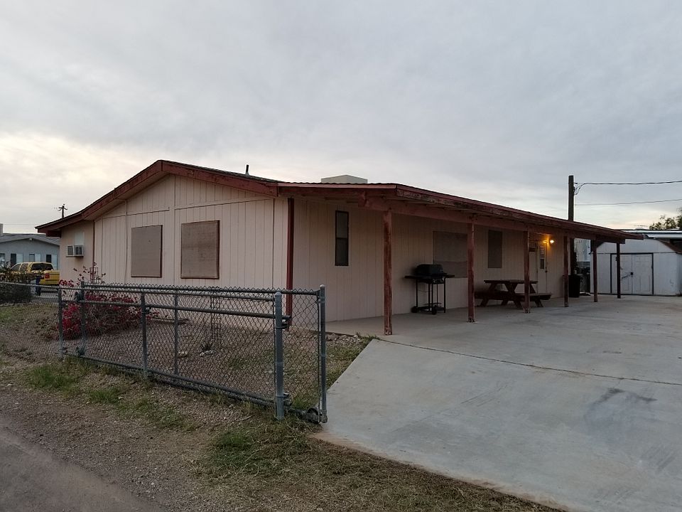 1st image of 567 Malibu Cir