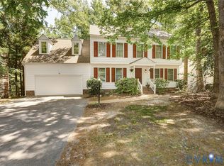9357 Charter Crossing Dr, Mechanicsville, VA 23116