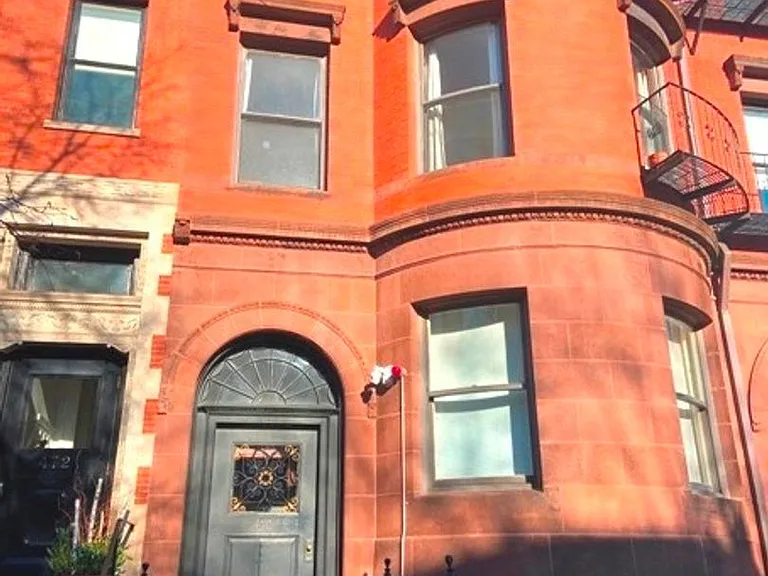 471 Beacon St #18 — Photo 7