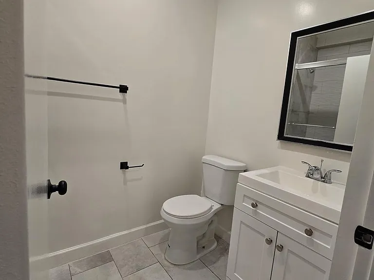 8616 Willis — Photo 2