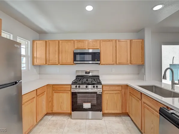7488 Margollini St, Las Vegas, NV 89148