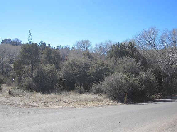 3rd image of 4915 E Diamond Dr