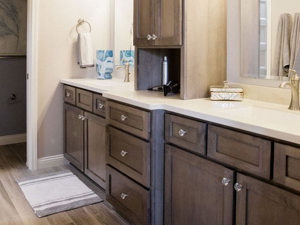 madison-wisconsin-353700159 picture