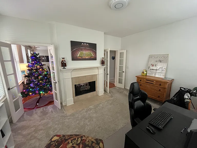 495 S Front St #103 — Photo 9