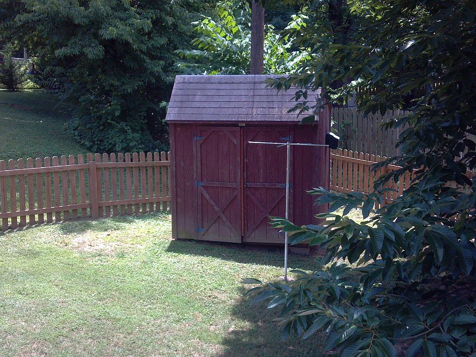 2nd image of 312 Clearview Dr