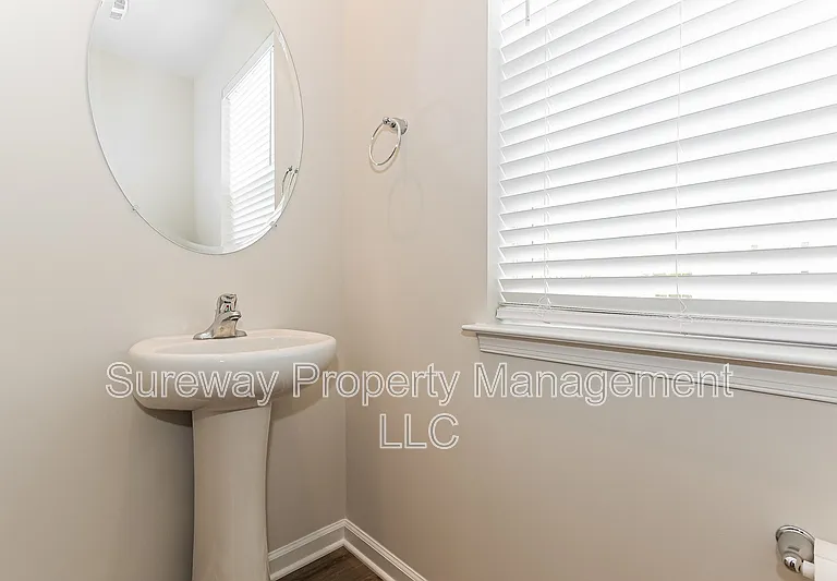 204 Sandy Ridge Rd — Photo 23