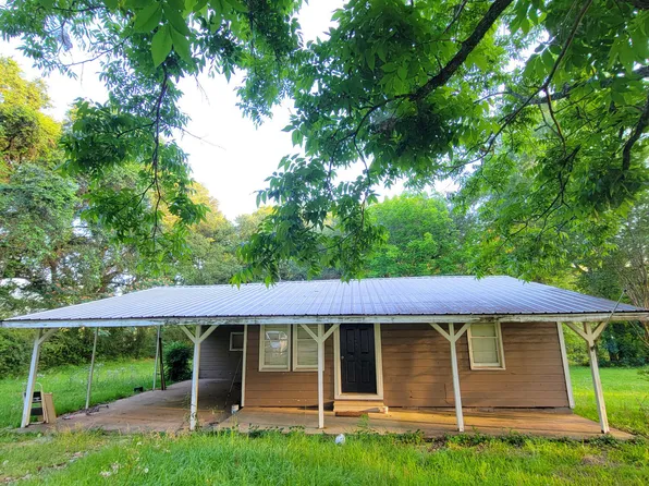 2203 Cooks Corner Rd, Lucedale, MS 39452