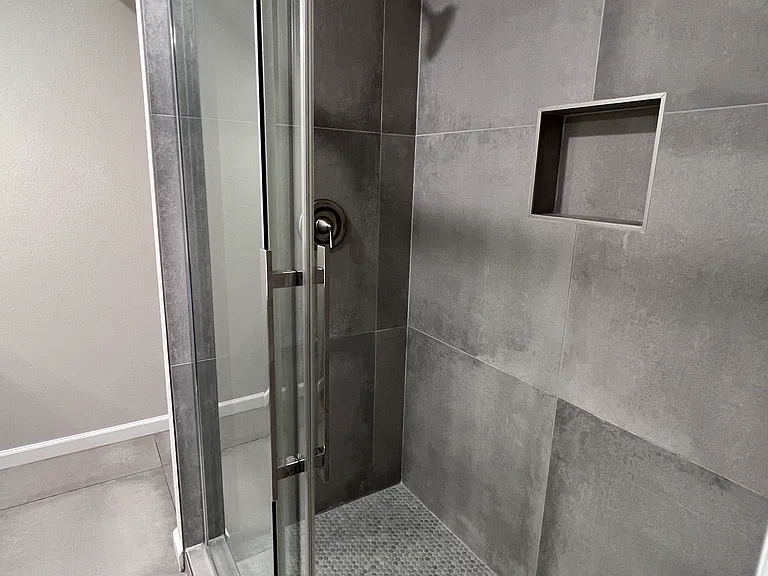 908 W Ross Ave — Photo 13