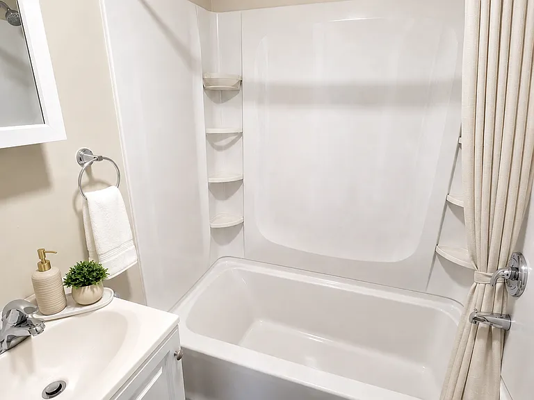 232 Wilson St #2 — Photo 13