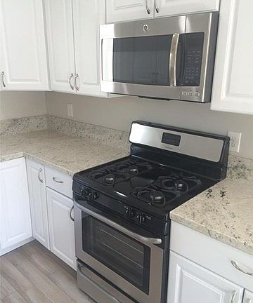 4th image of 27074 Hidaway Ave Unit 6